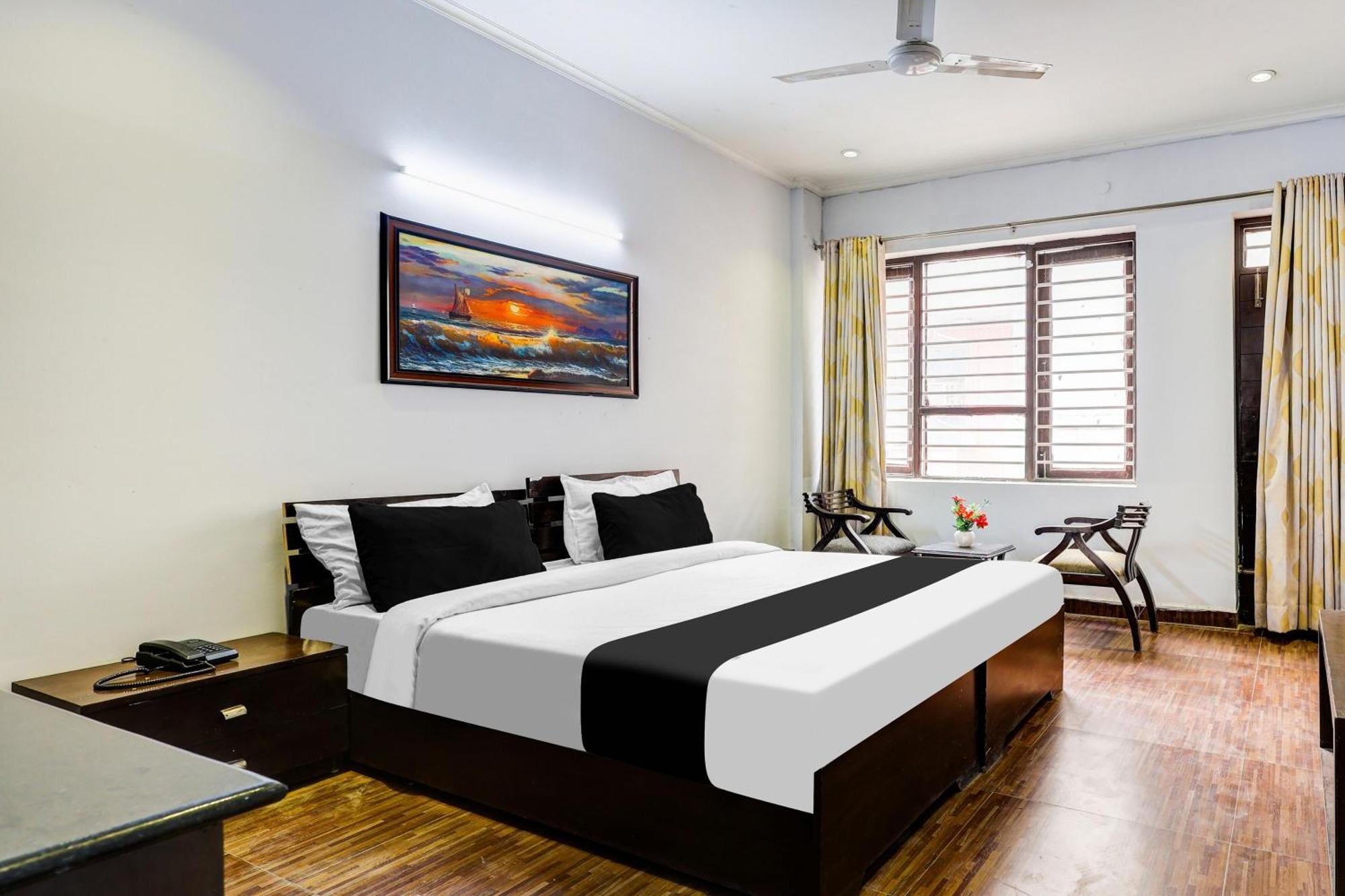 Hotel Super Townhouse Sector 38 Gurgaon Near Medanta Extérieur photo