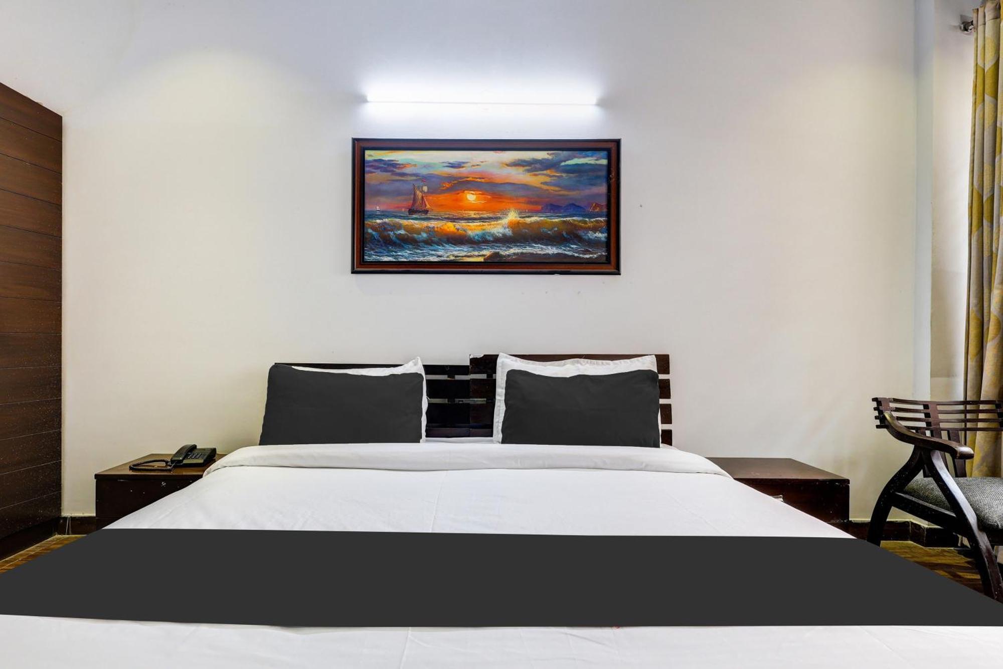 Hotel Super Townhouse Sector 38 Gurgaon Near Medanta Extérieur photo