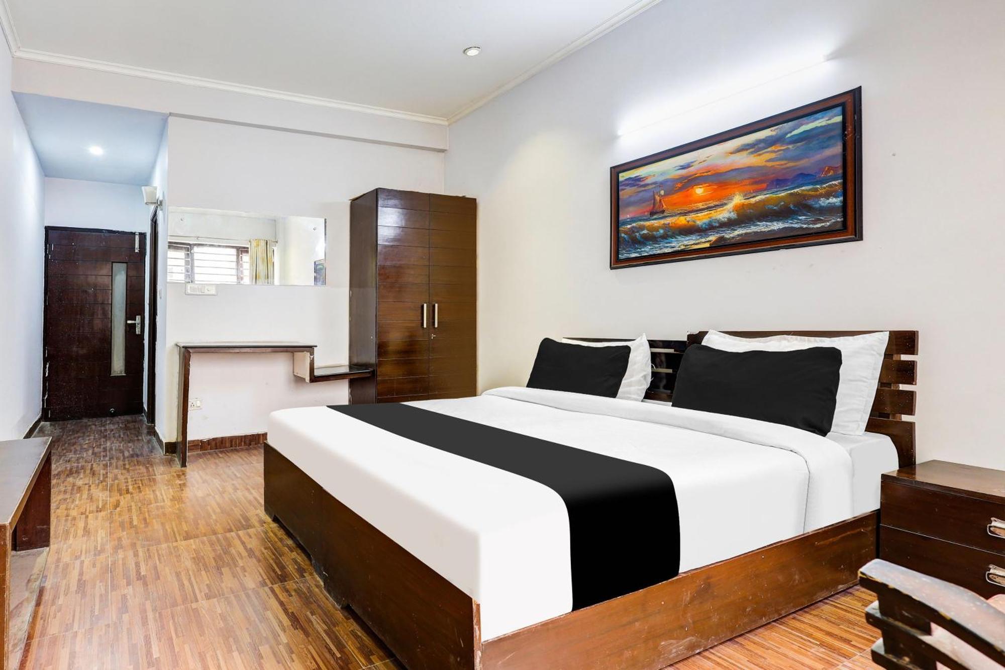 Hotel Super Townhouse Sector 38 Gurgaon Near Medanta Extérieur photo