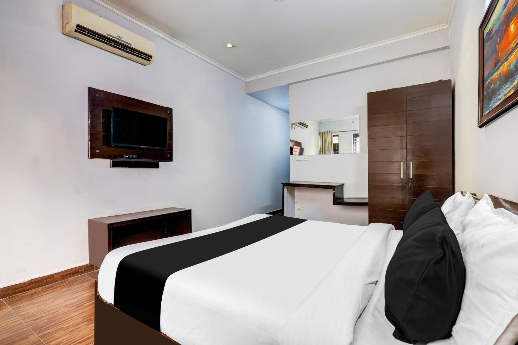 Hotel Super Townhouse Sector 38 Gurgaon Near Medanta Extérieur photo